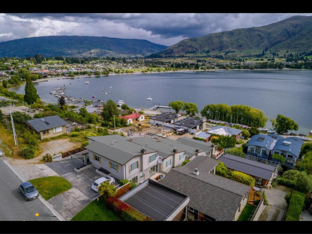 Luxury Lakeview Vista Apartment Wanaka Bagian luar foto